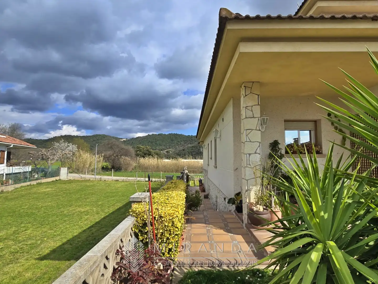Villa mit Terrasse zum Verkauf in Avinguda Mossèn Pere Ribot, imagen 3