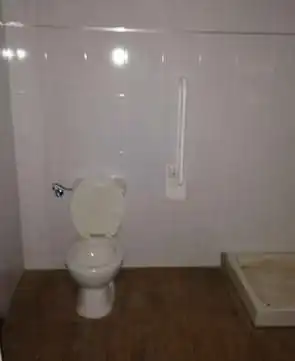 Bany de Nau industrial de lloguer en Villanueva de la Serena