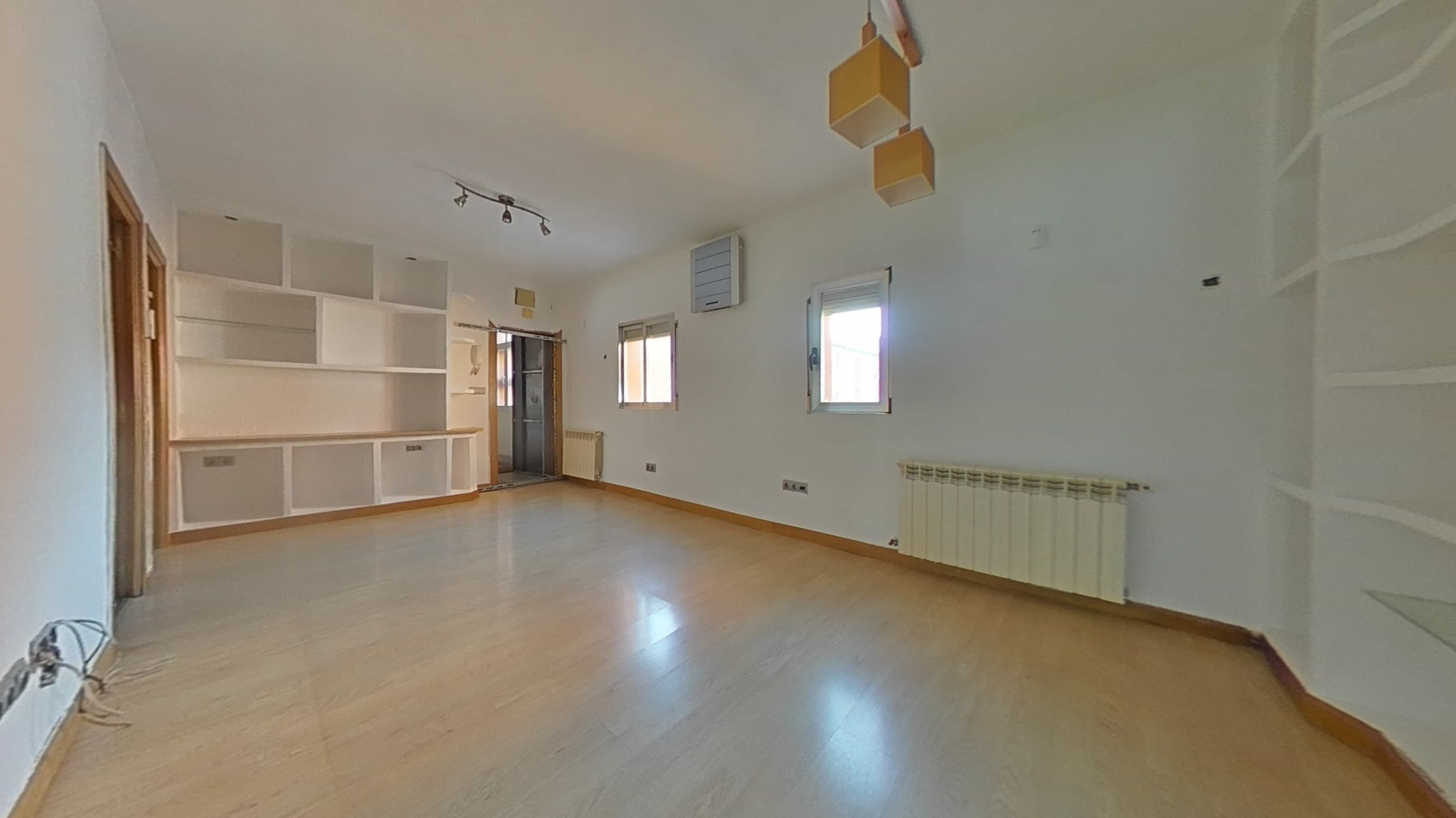 Flat for sale in  Madrid Capital  with Parquet flooring