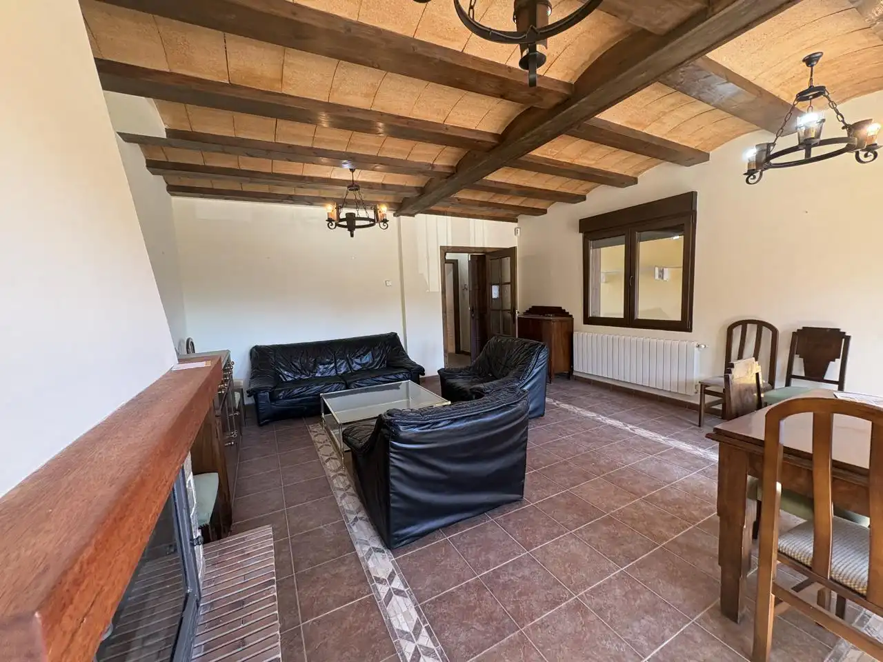 Living room of Detached homes for rent in El Berrueco  with Heating, Private garden and Storage room
