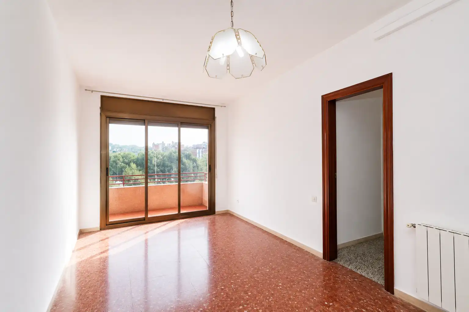 Habitación de Piso en venta en Esplugues de Llobregat con Calefacción y Balcón