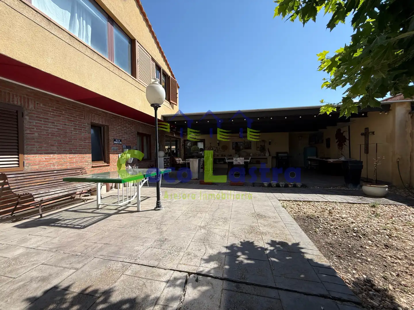 Houses for sale in Monterrubio de Armuña  with Air Conditioner, Heating and Private garden