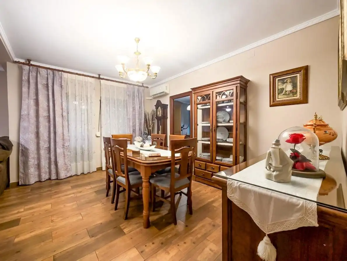 Flat for sale in Calle María Auxiliadora, Centro