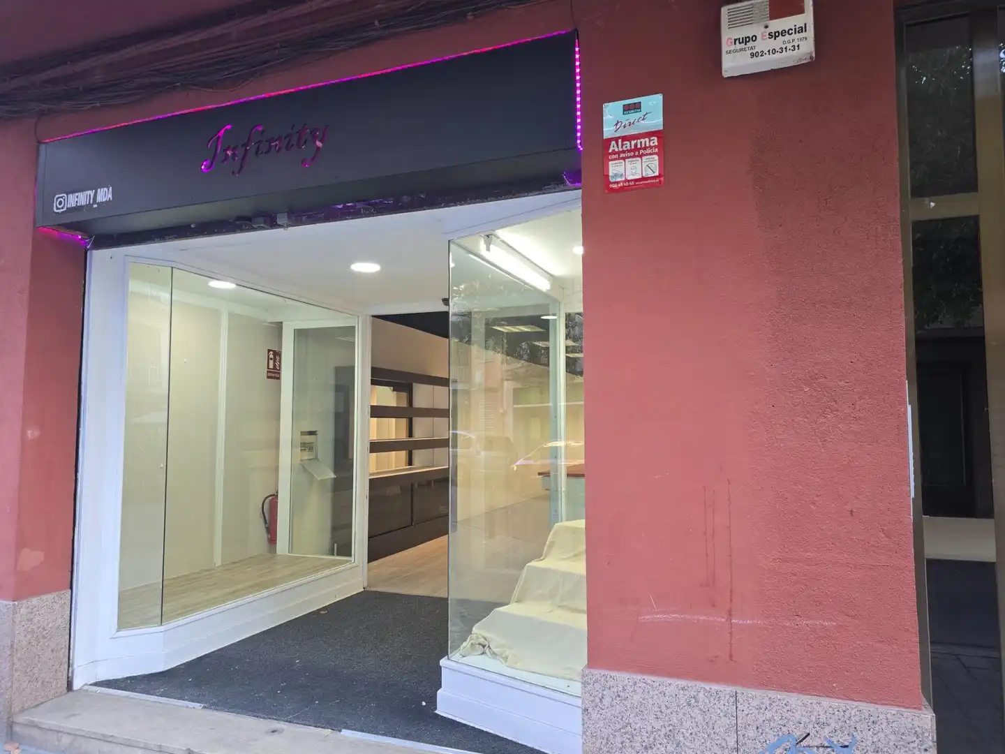 Local comercial en alquiler en Avenida FRANCESC MACIA 60, imagen 4