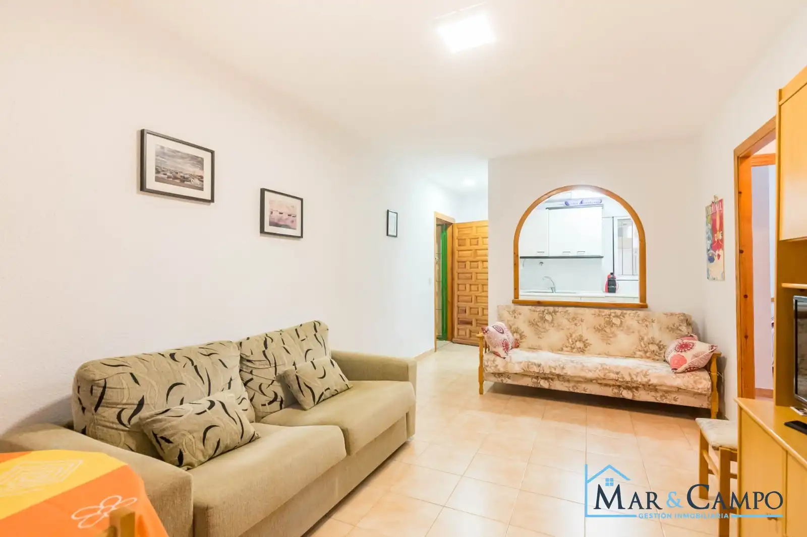 Sala d'estar de Apartament en venda en Los Alcázares amb Terrassa, Moblat i Balcó