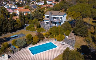 Piscina de Casa o xalet en venda en Santa Eulàlia de Ronçana amb Terrassa i Piscina