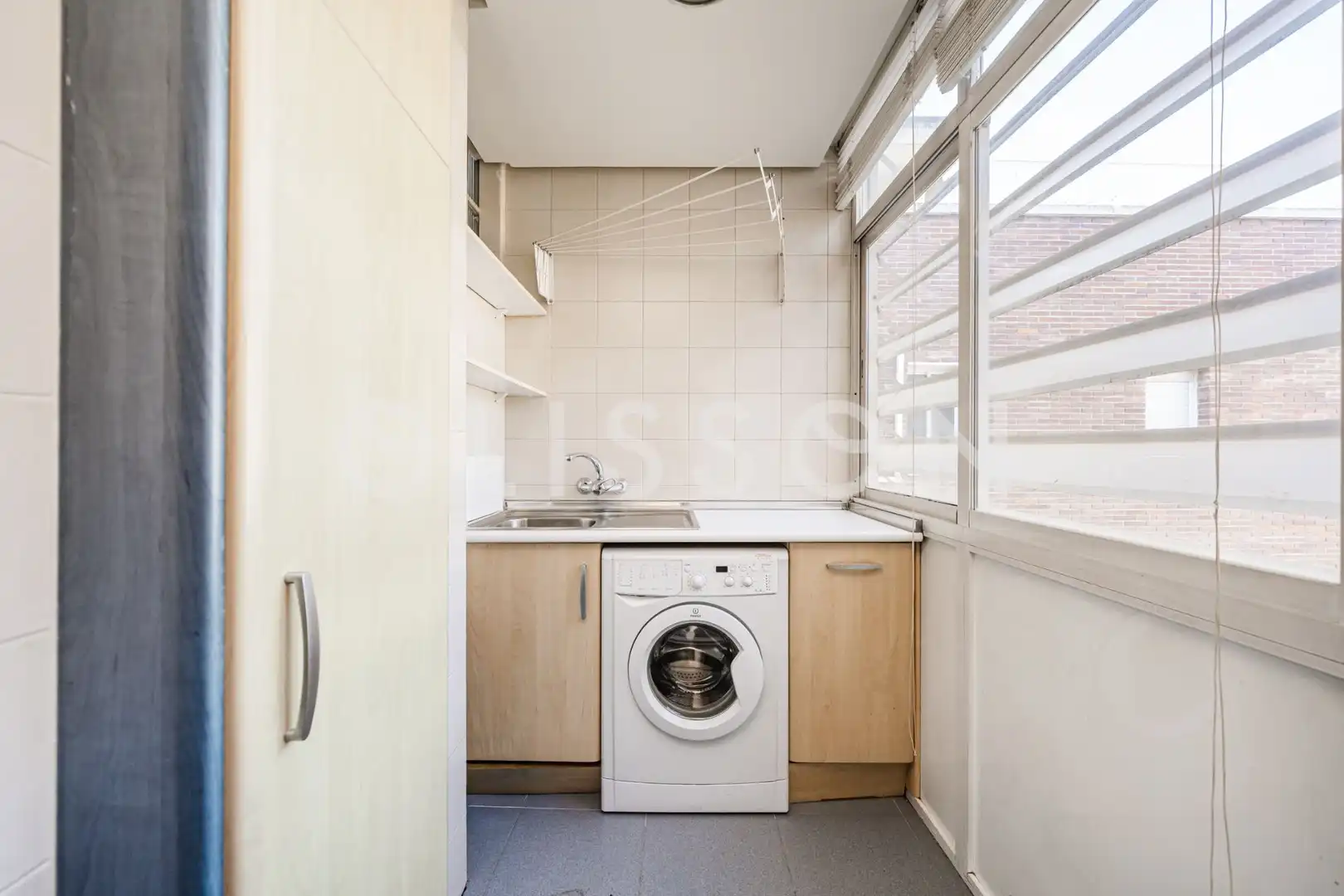 Cuina de Apartament en venda en Madrid amb Aire condicionat i Traster