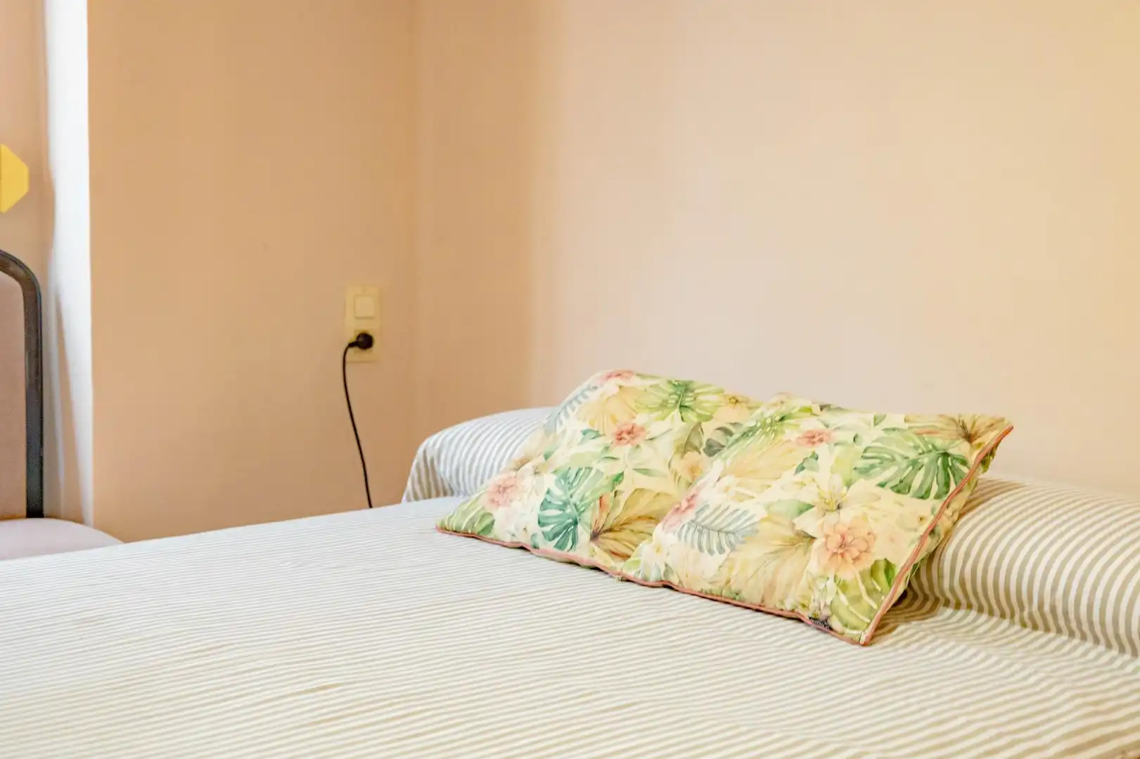 Bedroom of Flat for sale in Quatre Carreres