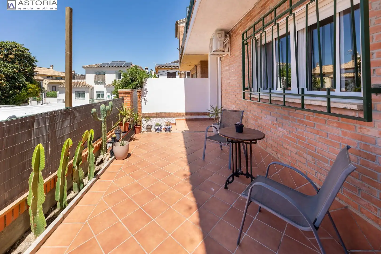 Casa a schiera con piscina in vendita a Calle JOSE RIQUELME 14, imagen 2