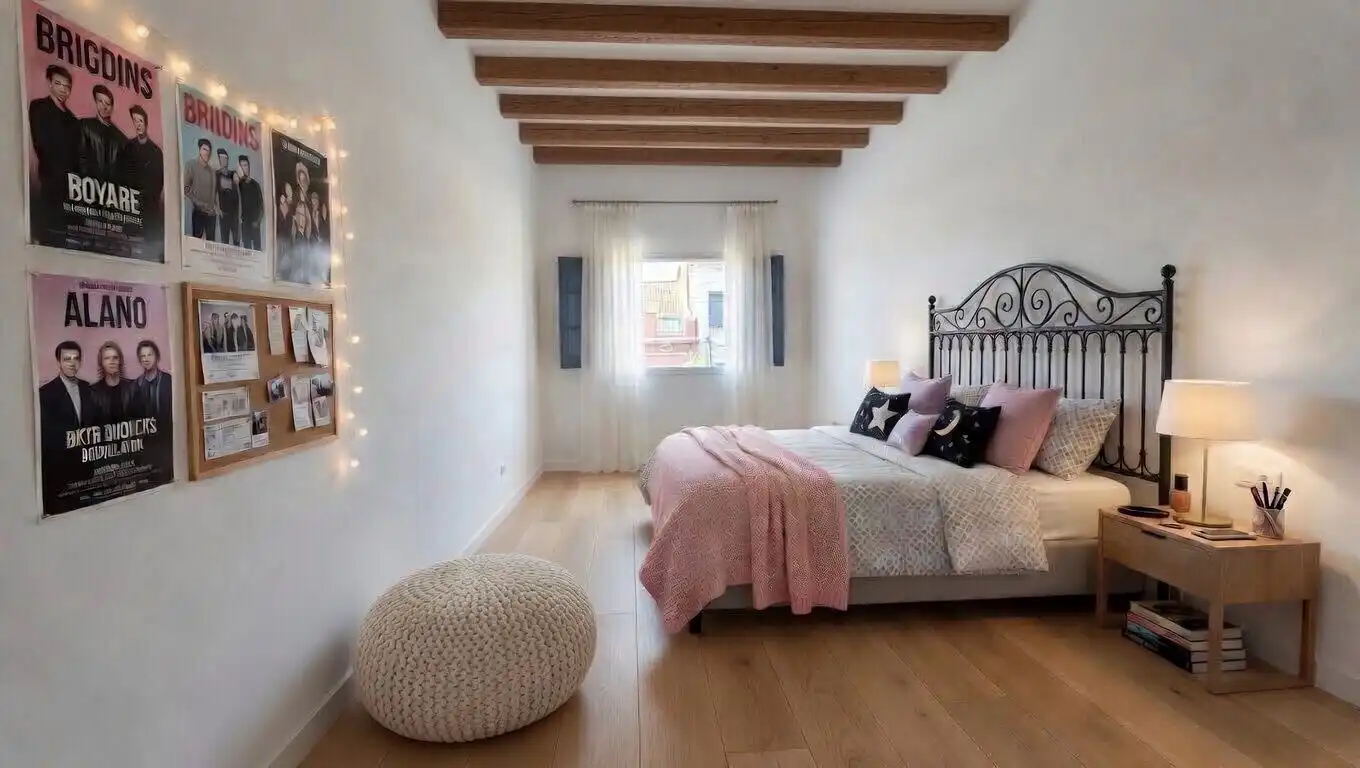 Habitación de Casa adosada en venta en Barcelona con Calefacción y Trastero
