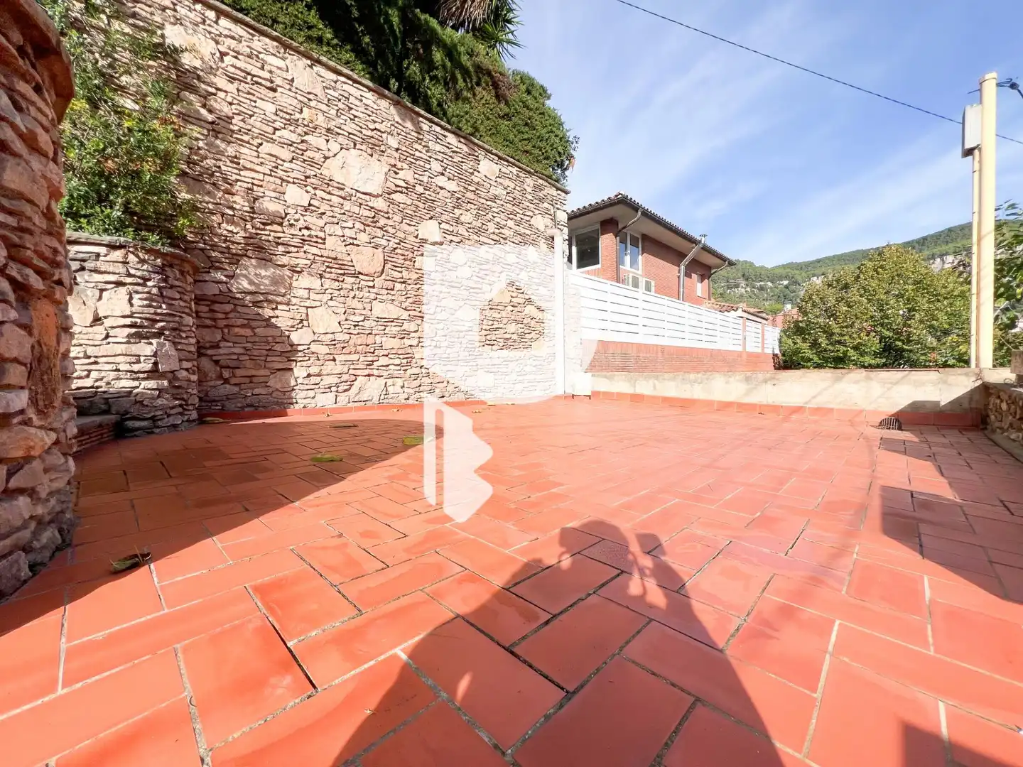 Terrassa de Casa o xalet en venda en Vallirana amb Calefacció, Jardí privat i Terrassa