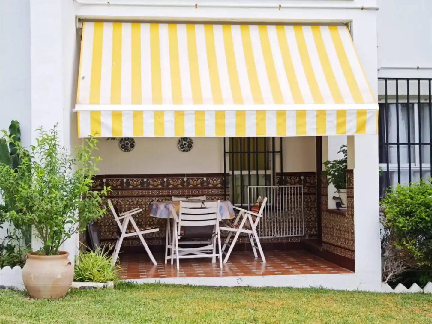 Terraza de Planta baja en venta en Manilva con Piscina y Balcón