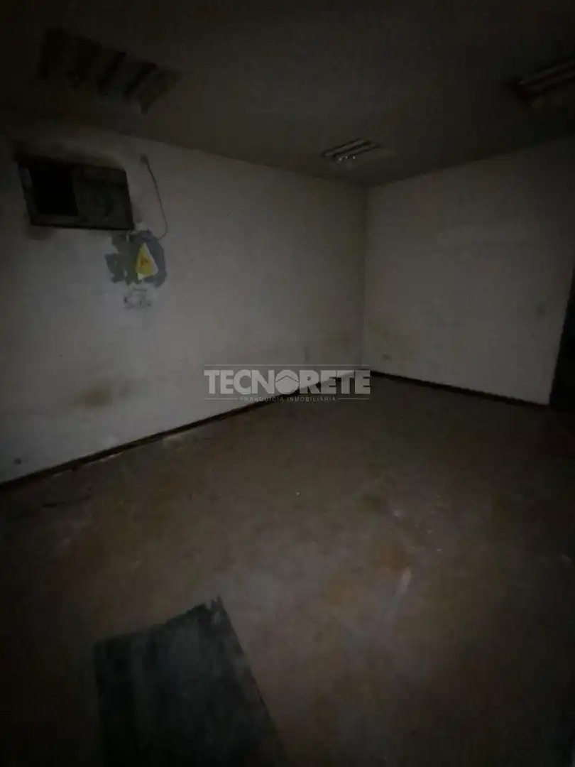 Local comercial en venda a Puente de Vallecas, imagen 25