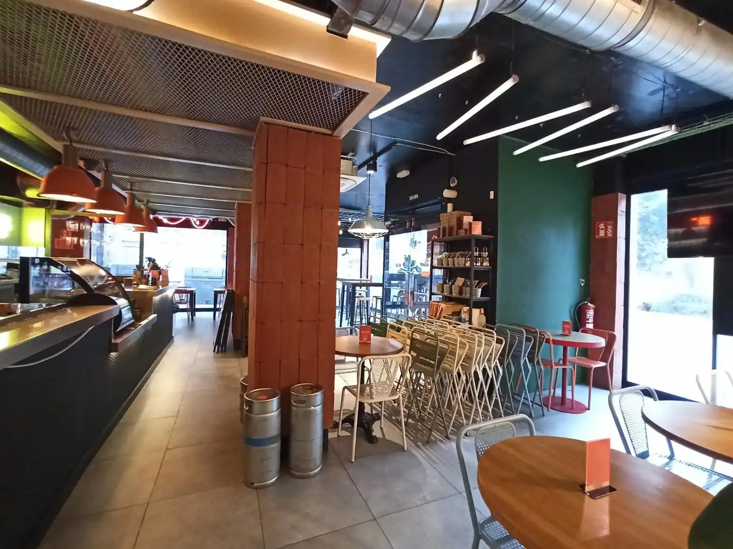 Local comercial en traspàs a Sants - Montjuïc, imagen 10
