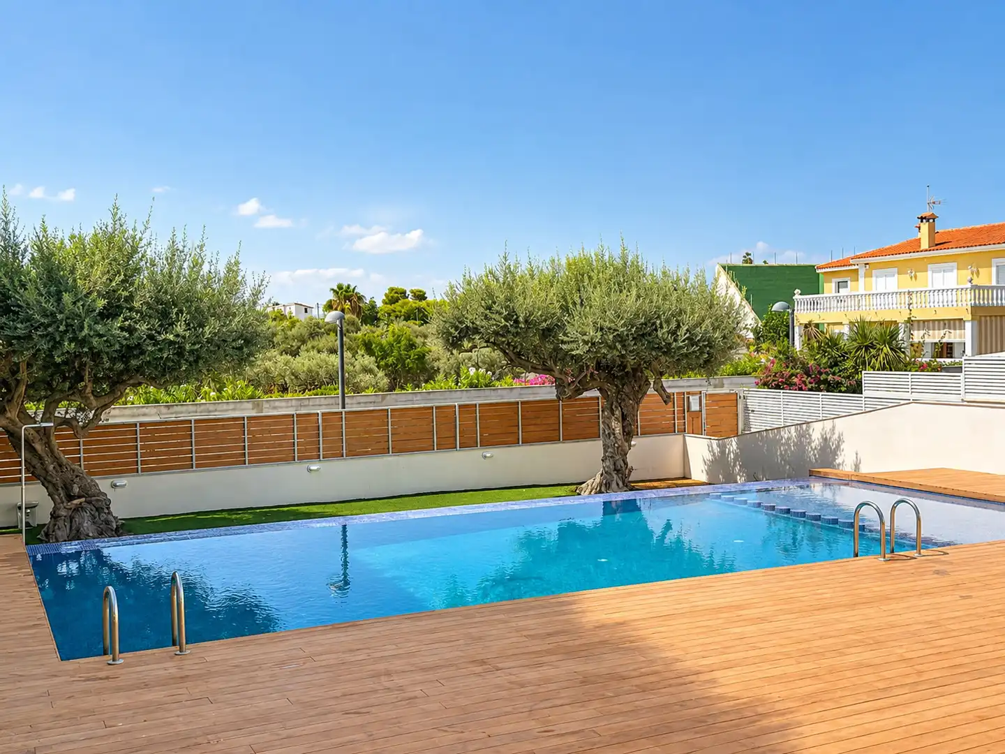 Swimming pool of Apartments for sale in Les Salines