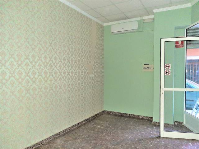 Local comercial en Alquiler en Carrer PRIOR MORERA en Alquenència - Venècia