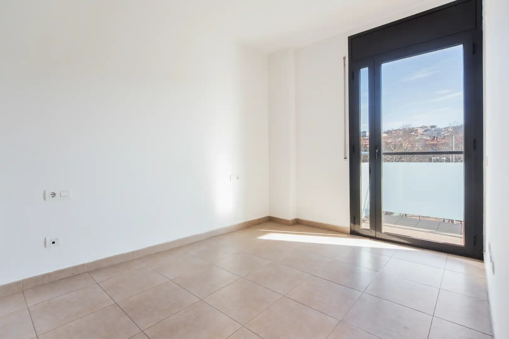 Piso con ascensor en venta en Carrer Frederic Mompou 26, imagen 5