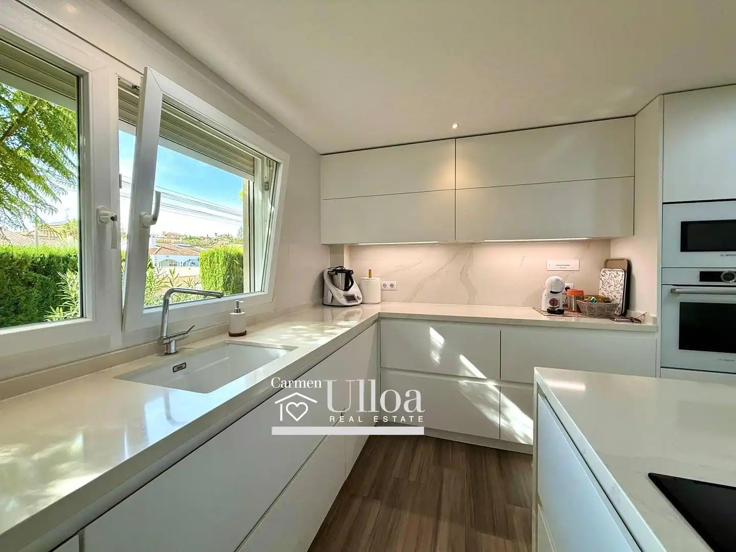 Detached house with pool for sale in Calle del Pino, imagen 30