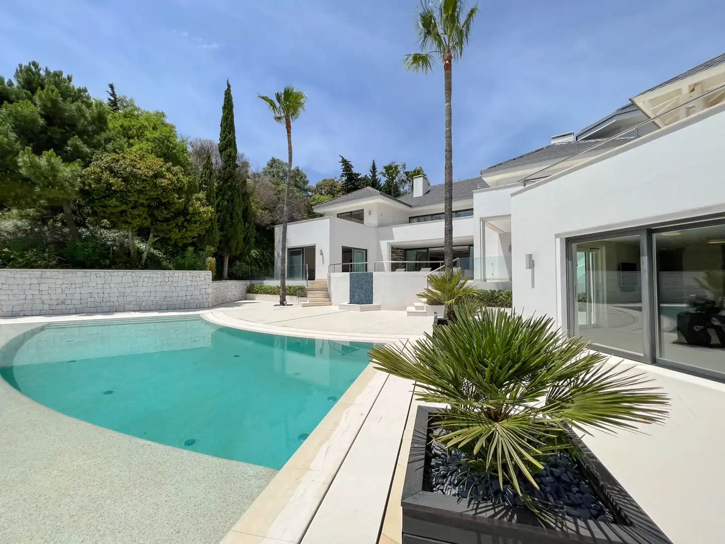 Casa amb terrassa en venda a La Zagaleta, imagen 2