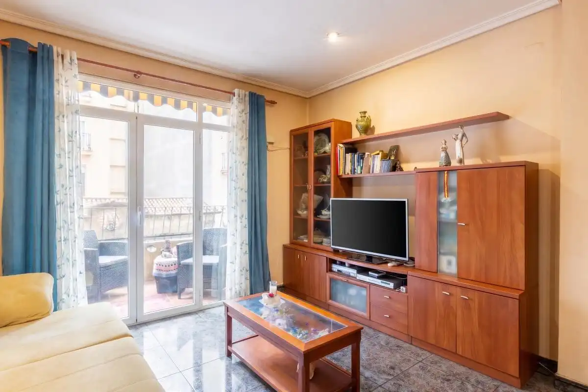 Living room of Flat for sale in Valencia  with Air Conditioner, Heating and Storage room