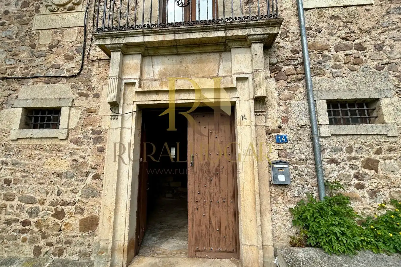 Houses for sale in Calle Real, 14, Vegaquemada