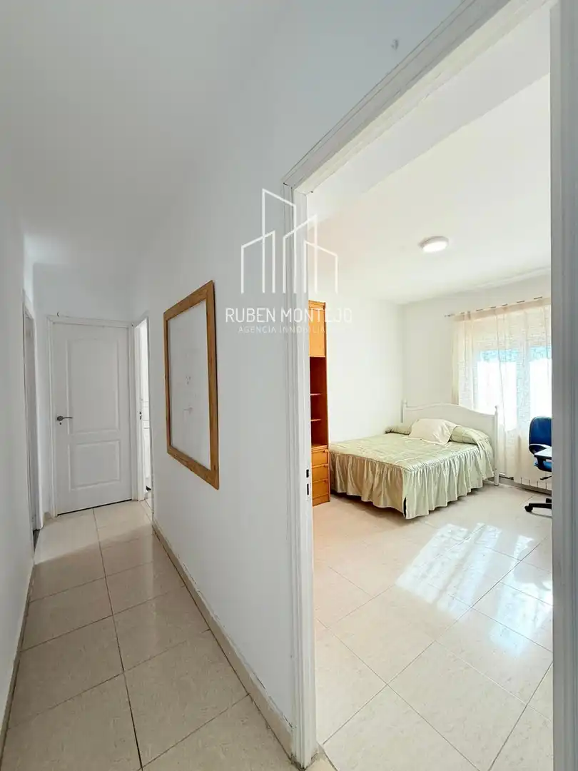 Bedroom of Flat for rent in Salamanca  with Heating, Terrace and Furnished