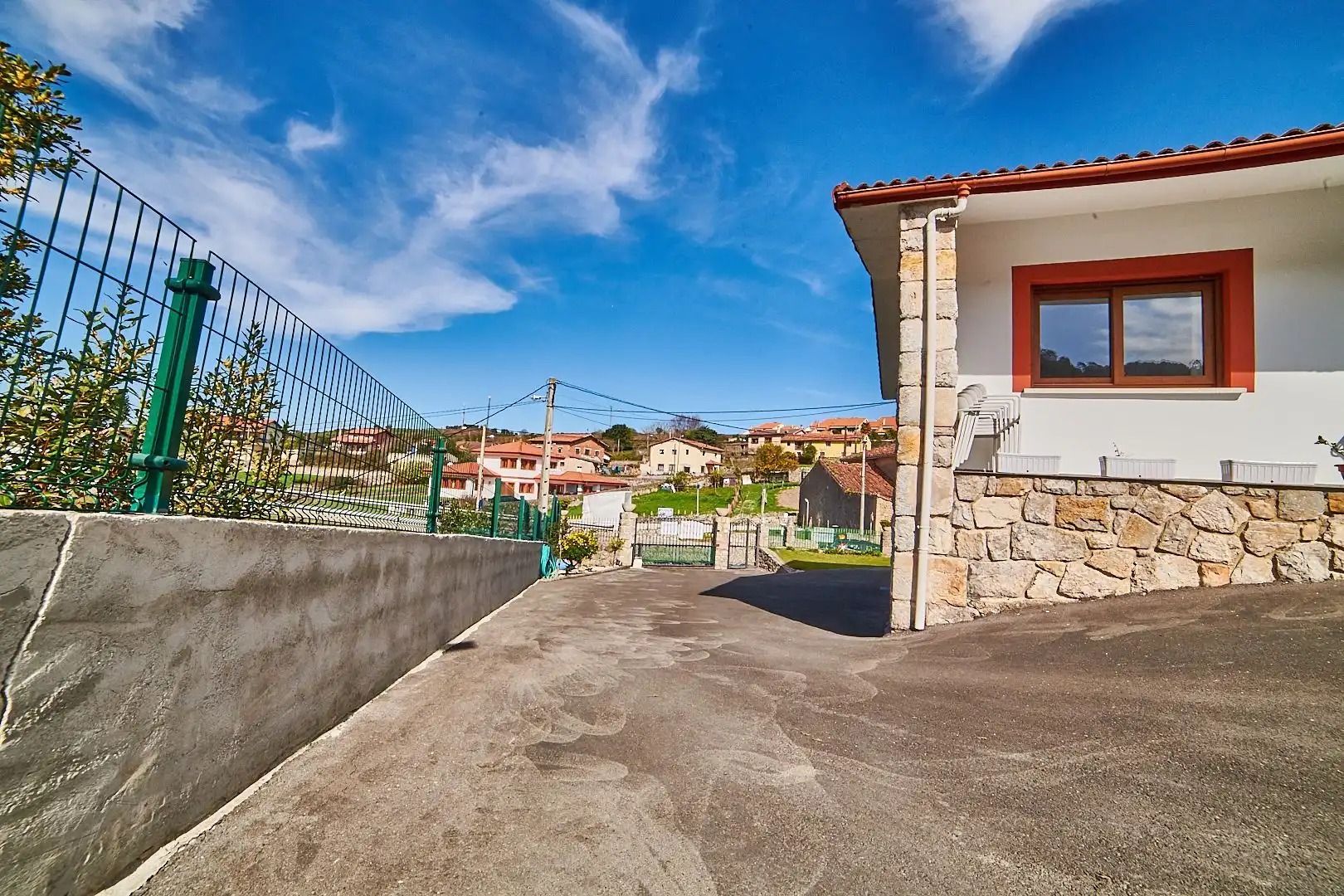 Vista exterior de Casa o chalet en venta en Llanes con Calefacción, Jardín privado y Trastero