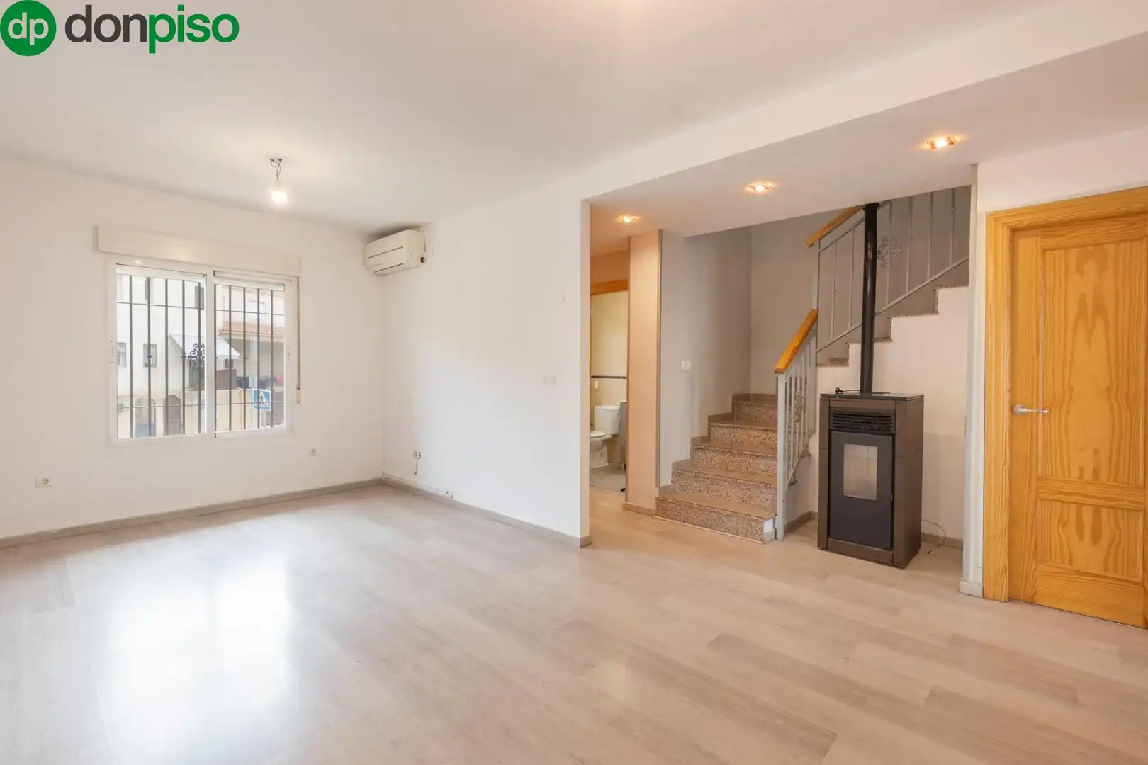 Detached homes for sale in Vegas del Genil