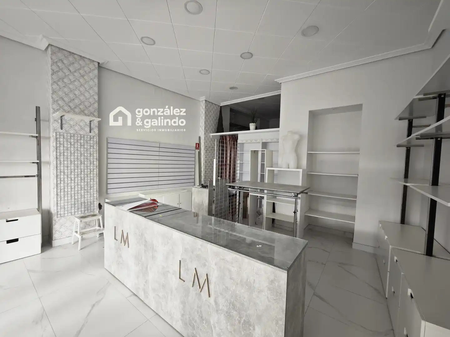 Local comercial en alquiler en Arahal, imagen 7