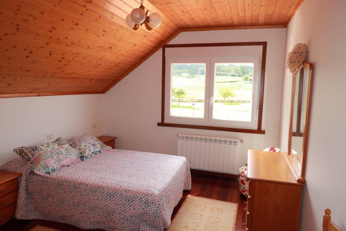 Bedroom of House or chalet for sale in Irixoa  with Heating