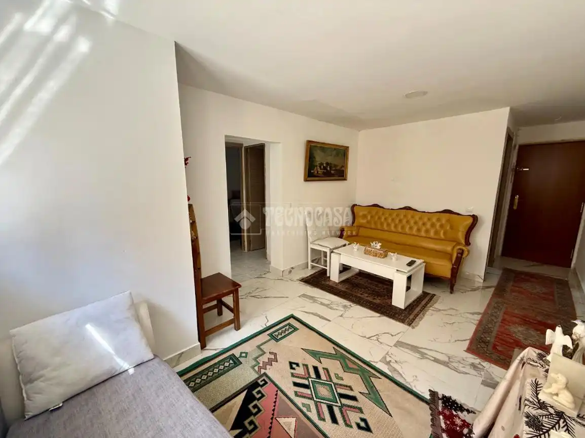 Living room of Flat for sale in Madrid