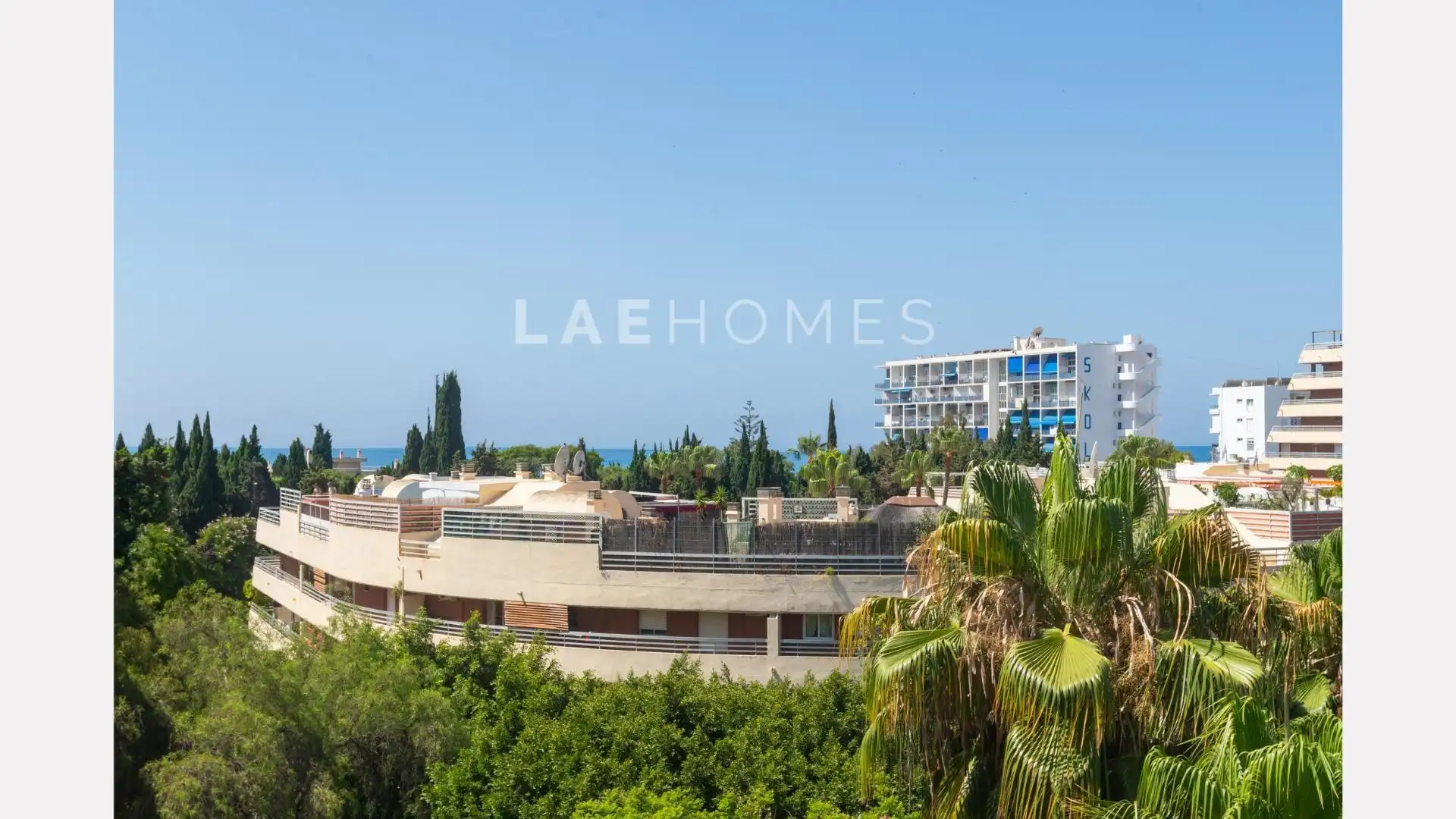 Außenansicht von Dachboden zum Verkauf in Marbella mit Terrasse