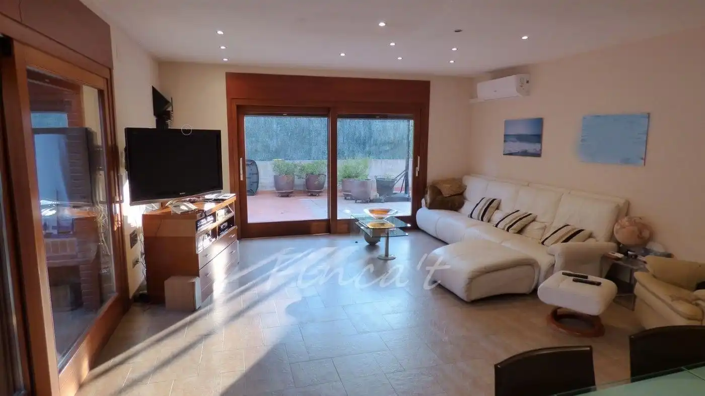 Sala d'estar de Casa o xalet en venda en Moià amb Aire condicionat, Calefacció i Terrassa