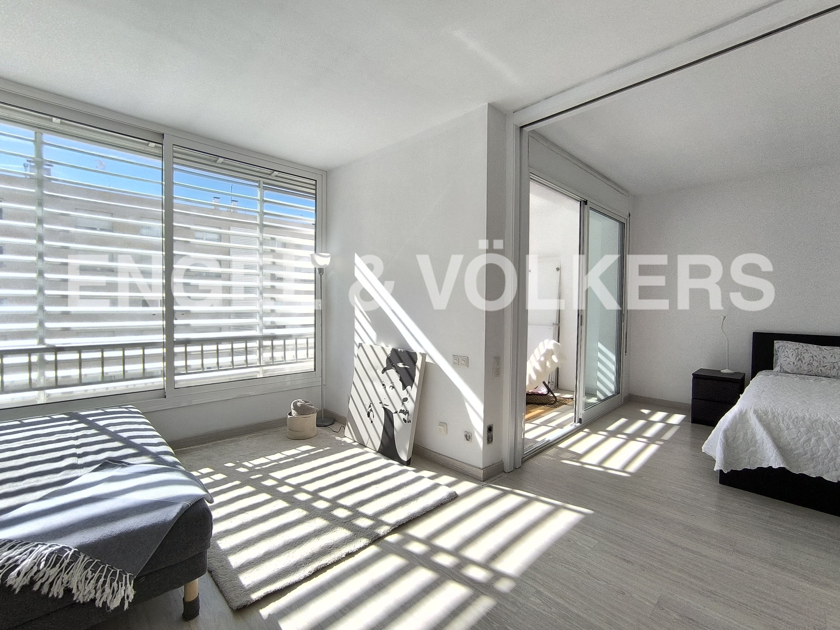 Dormitori de Apartament de lloguer en  Barcelona Capital amb Aire condicionat, Calefacció i Parquet