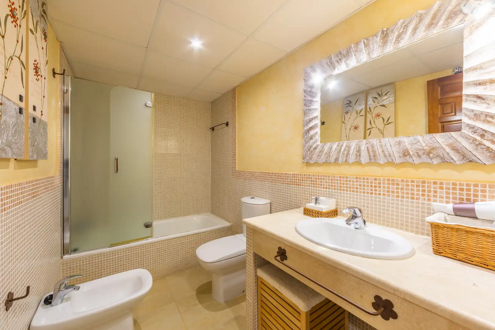 Baño de Apartamento en venta en Tarifa con Aire acondicionado, Calefacción y Terraza