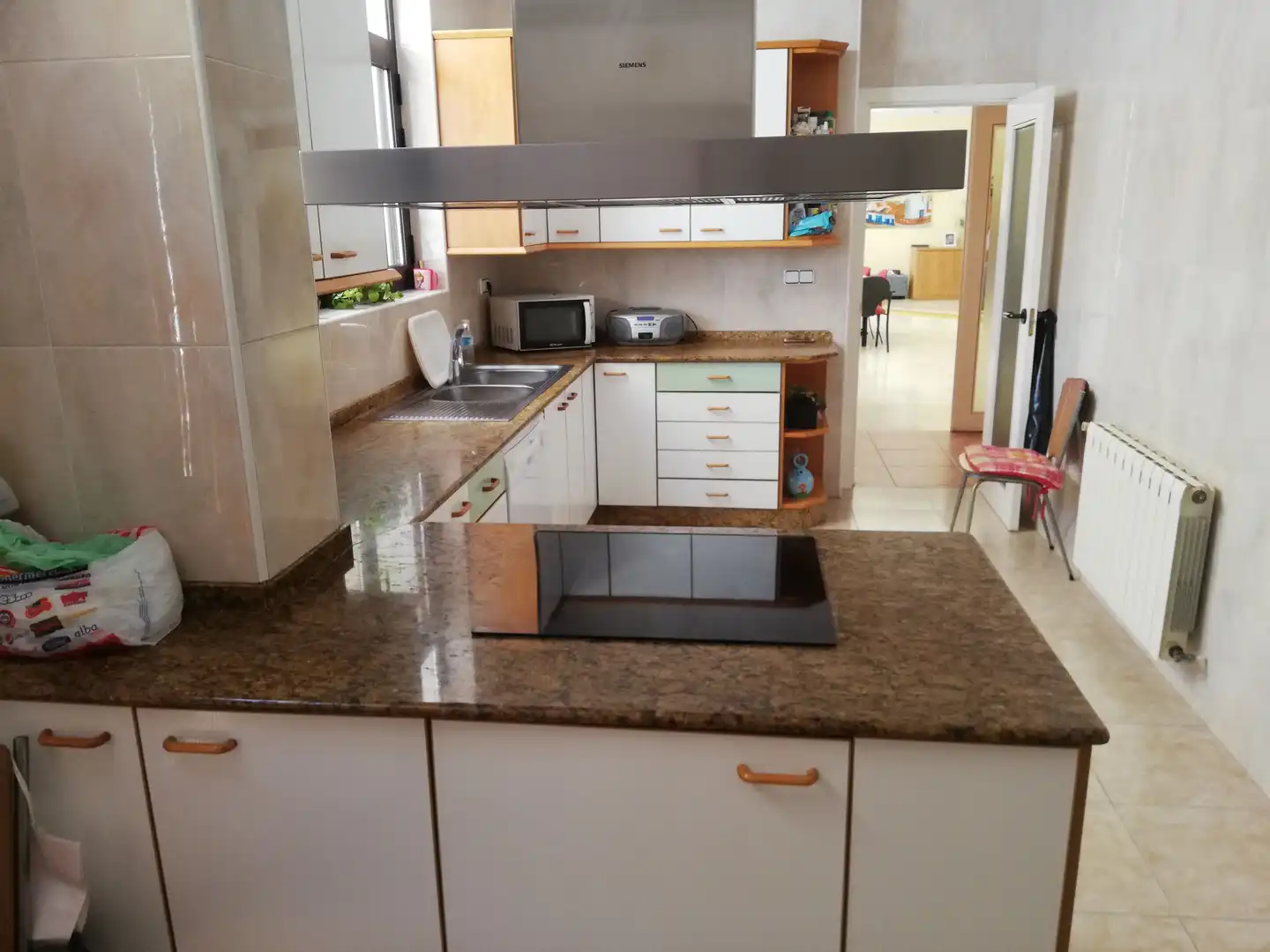 Cuina de Casa o xalet en venda en Almansa amb Calefacció