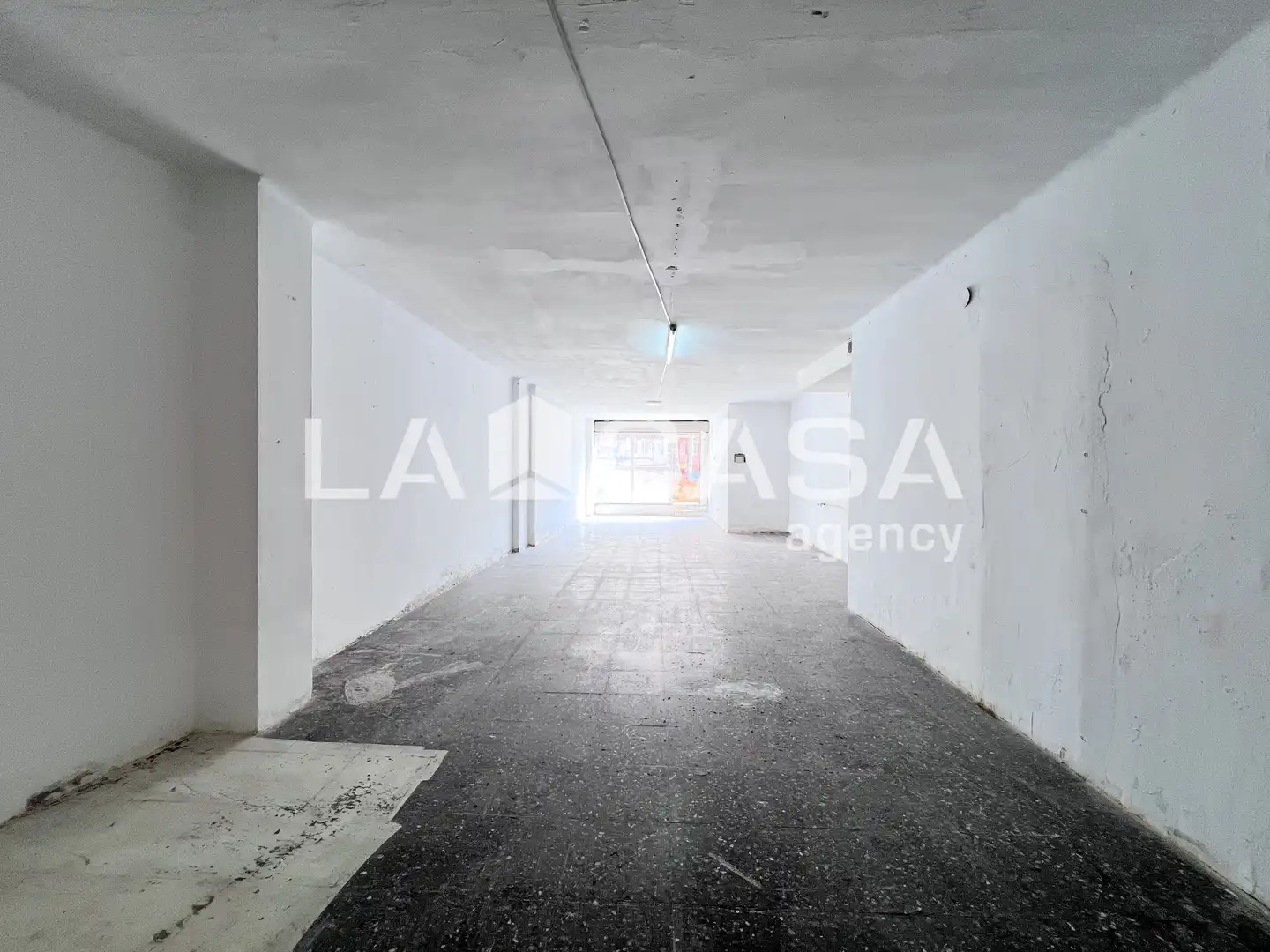 Gewerbefläche zum Verkauf in Carrer de Juan Valera, imagen 4