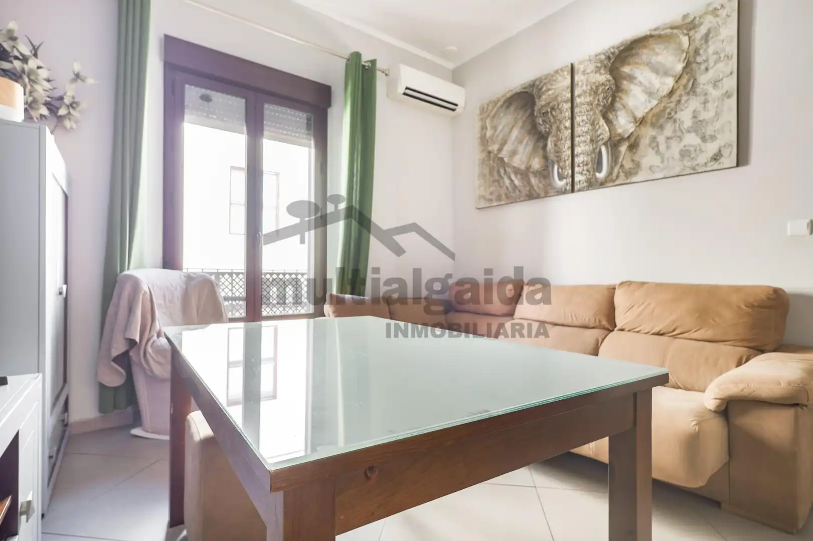 Sala d'estar de Casa o xalet en venda en Sanlúcar de Barrameda amb Aire condicionat, Terrassa i Traster