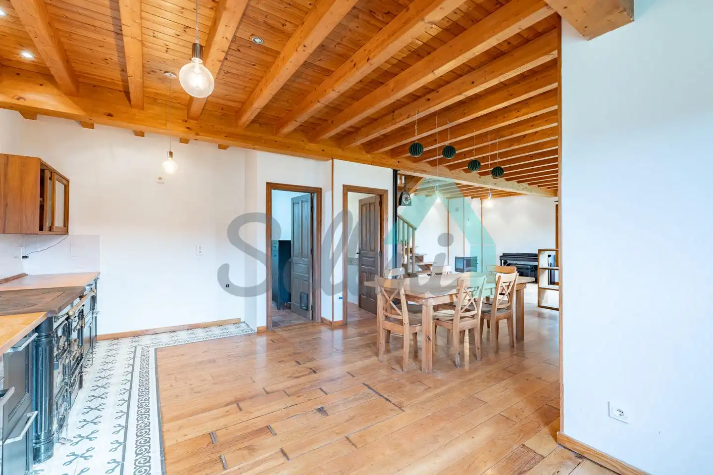 Comedor de Casa o chalet en venta en Villaviciosa con Calefacción, Jardín privado y Parquet