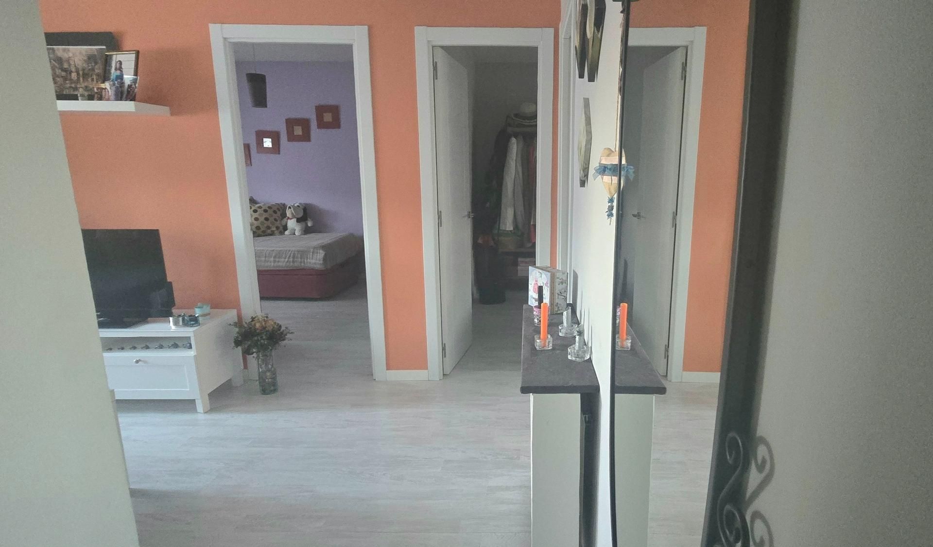 Flat for sale in  Madrid Capital  with Heating