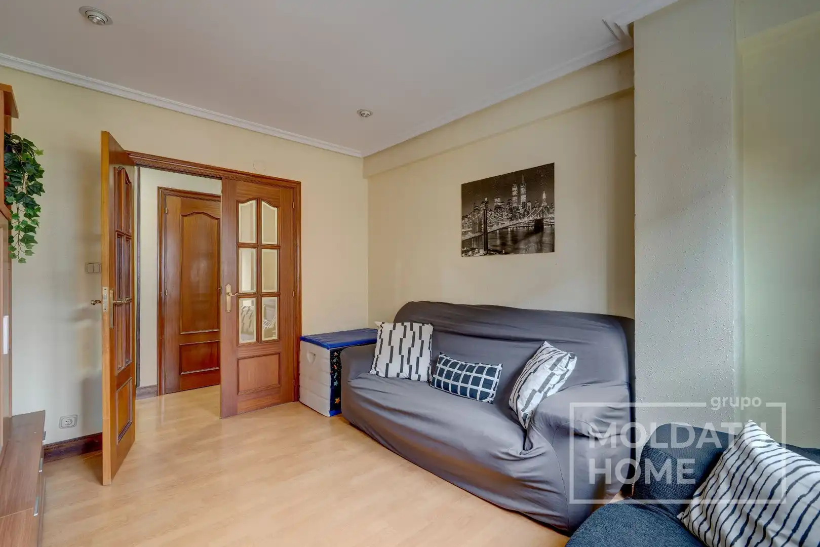 Living room of Flat for sale in Andoain  with Heating, Terrace and Furnished