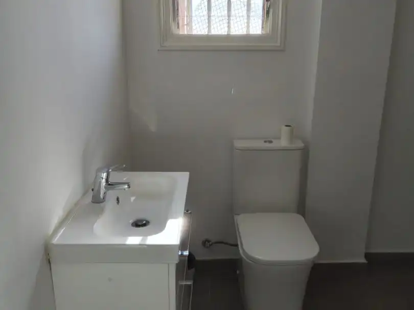 Baño de Piso en venta en El Rosario con Terraza