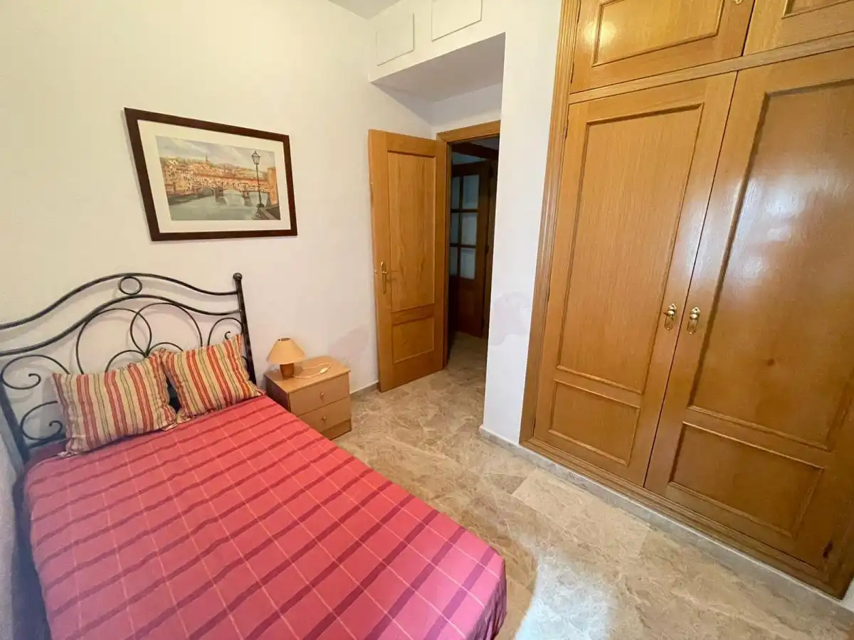 Schlafzimmer von Wohnung zur Miete in Badajoz mit Klimaanlage, Heizung und Terrasse