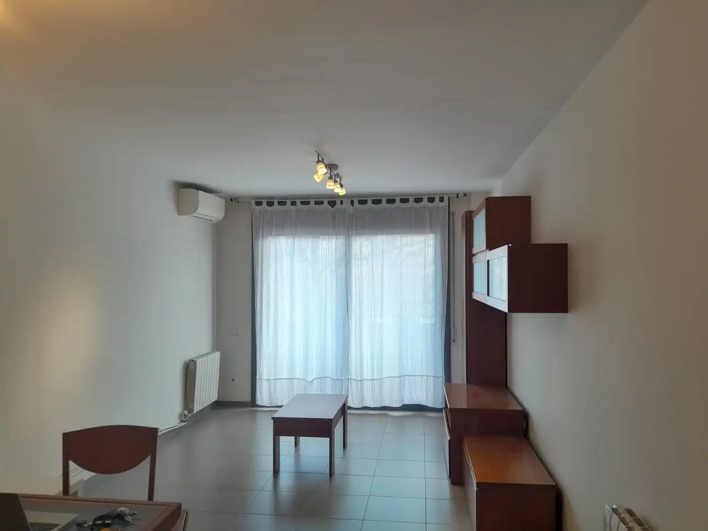 Sala d'estar de Pis en venda en Montcada i Reixac amb Aire condicionat, Calefacció i Moblat