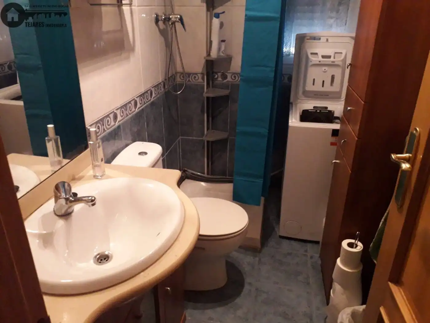 Baño de Casa o chalet en venta en Robledo con Calefacción, Jardín privado y Terraza