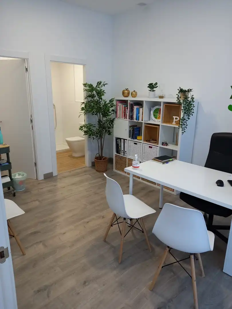 Commercial properties for rent in Valdés - Luarca