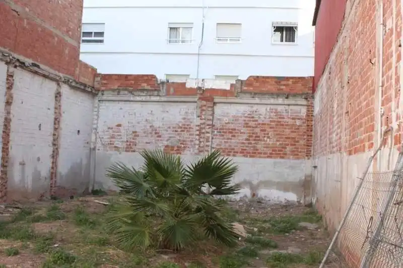 Lands and plots for sale in Calle GERARDO LAGUIA, imagen 7