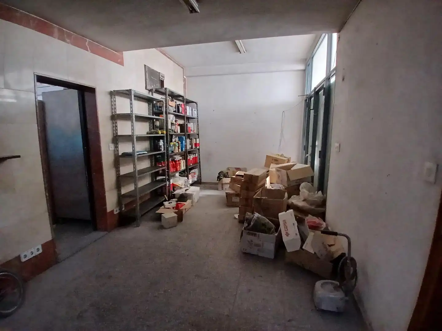 Nave industrial en venta en Algueña