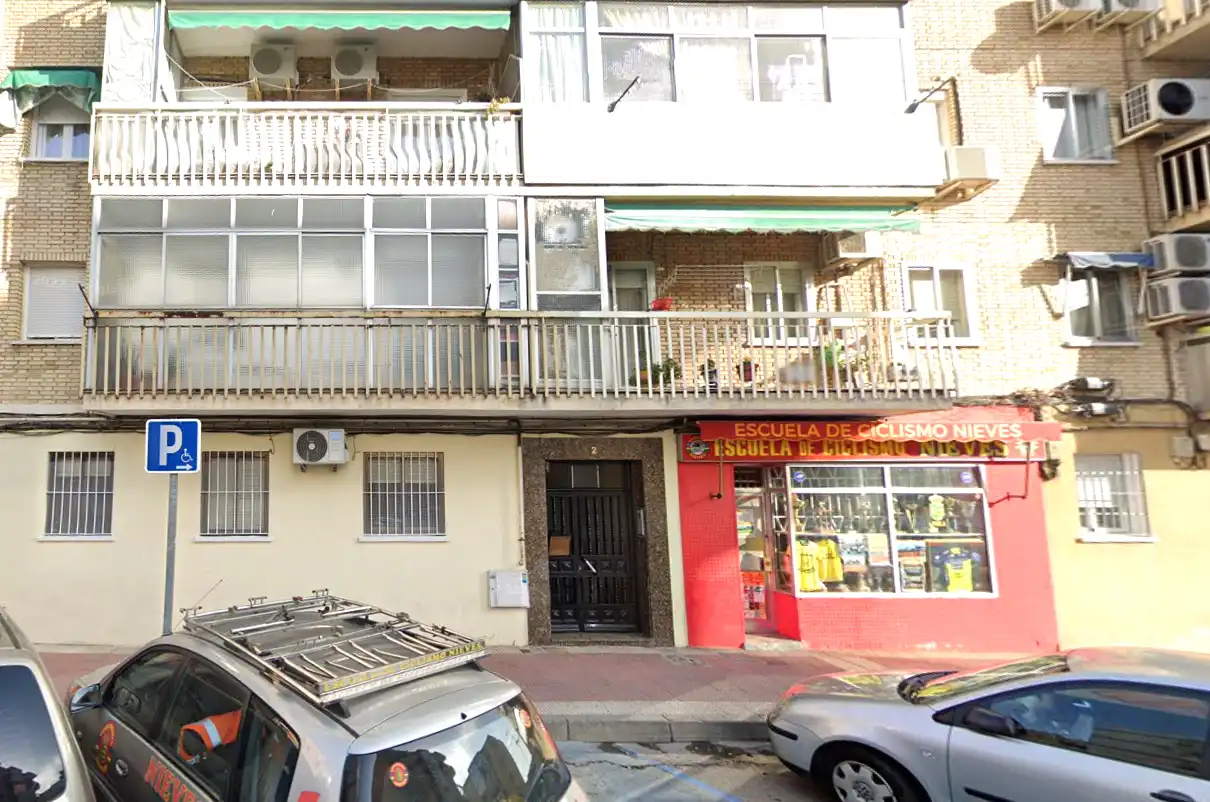 Flat for sale in Pio Xii, Pintores - Ferial