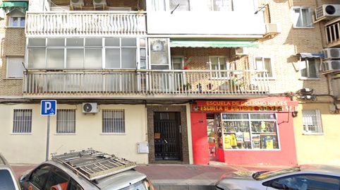 Foto 2 de Piso en venta en Pio XII, Pintores - Ferial, Parla